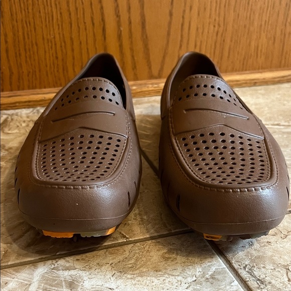 Floafers Brown Slip On Lightweight Driving Foam Loafers - Size 10 - Picture 7 of 11